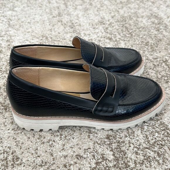 Dolce Vita Abbott Textured Loafer Shoes  7 - Picture 2 of 8